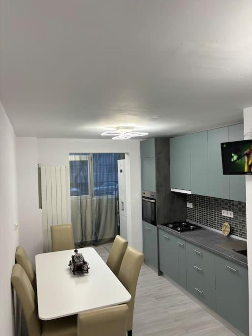 3 Camere Decomandat Βουκουρέστι Εξωτερικό φωτογραφία